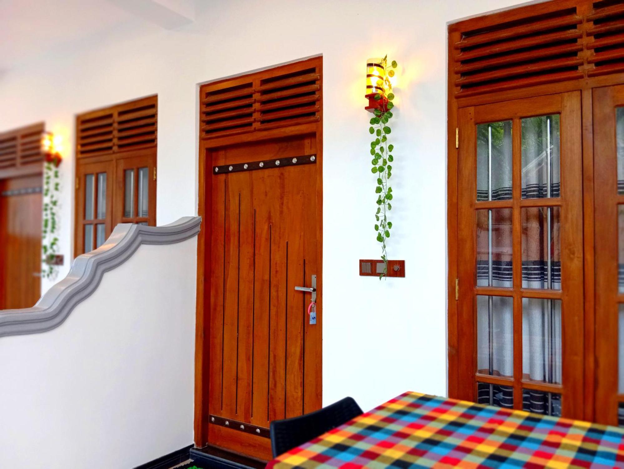 Ramesh Guesthouse Mirissa Exterior photo