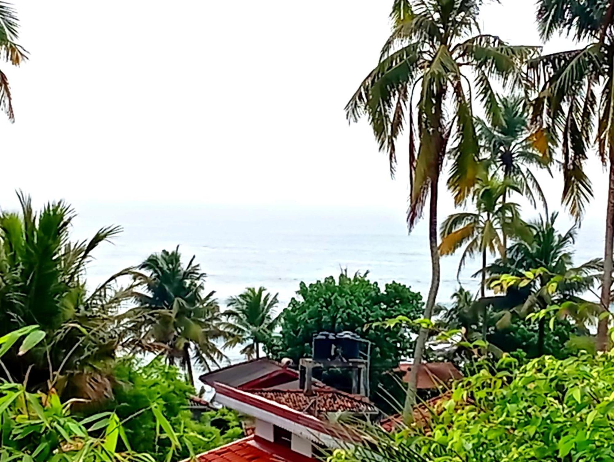 Ramesh Guesthouse Mirissa Exterior photo
